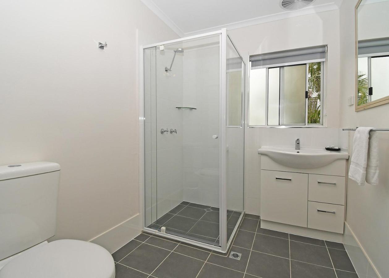 Coast Apartments Formally Bayshores Holiday Apartments Nikenbah Екстериор снимка