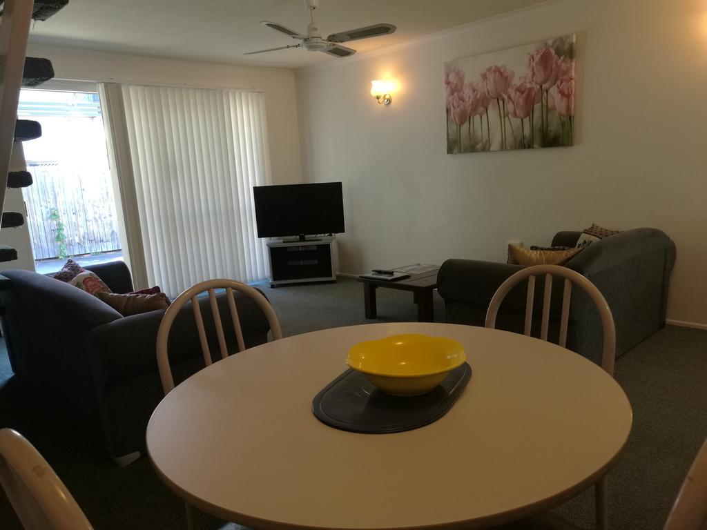 Coast Apartments Formally Bayshores Holiday Apartments Nikenbah Екстериор снимка